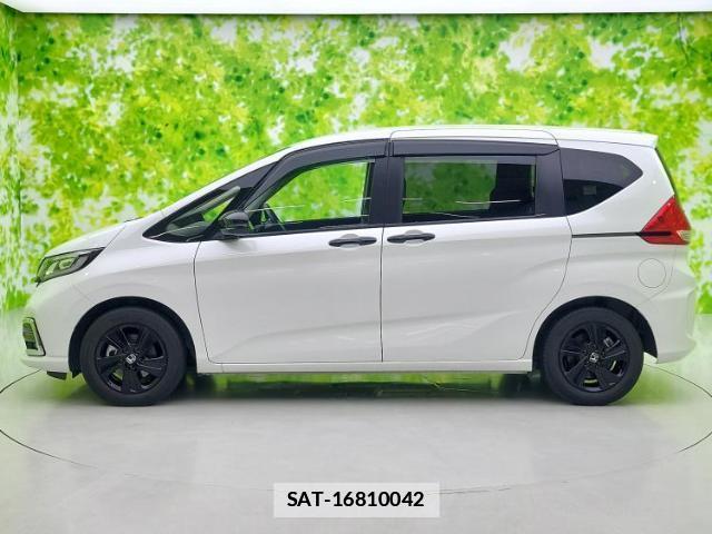 Honda FREED HYBRID 2022-08 7804695-1