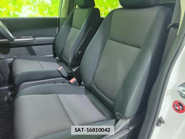 Honda FREED HYBRID 2022-08 7804695-6