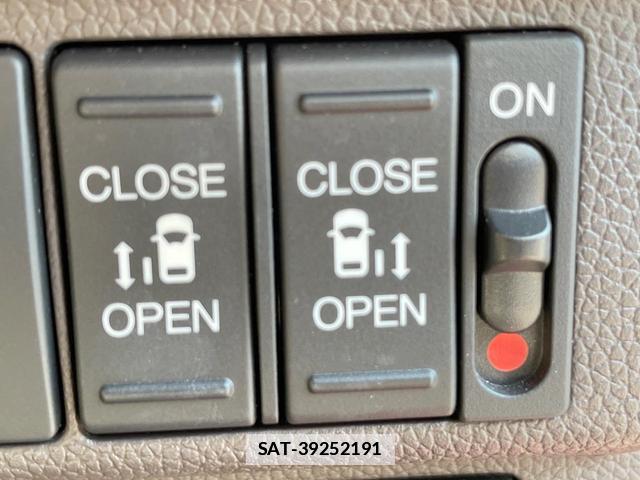 Honda FREED HYBRID 2018-07 7804920-5