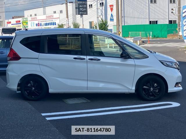 Honda FREED HYBRID 2023-11 7805108-3