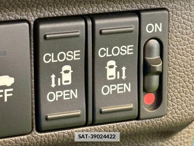 Honda FREED HYBRID 2017-03 7805278-6