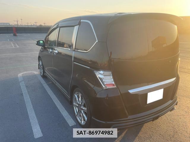 Honda FREED HYBRID 2014-04 7808066-2