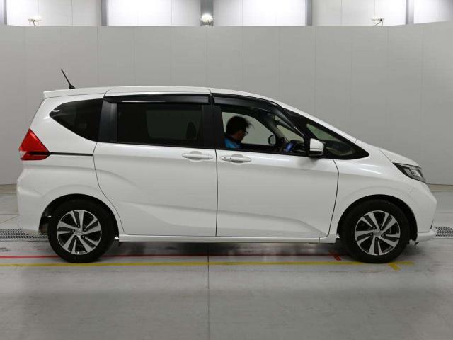 Honda FREED 2022-03 7794111-3
