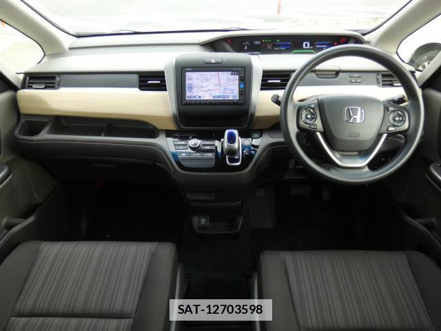 Honda FREED 2017-08 7800272-12
