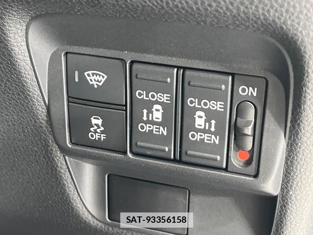 Honda FREED 2025-08 7801062-4