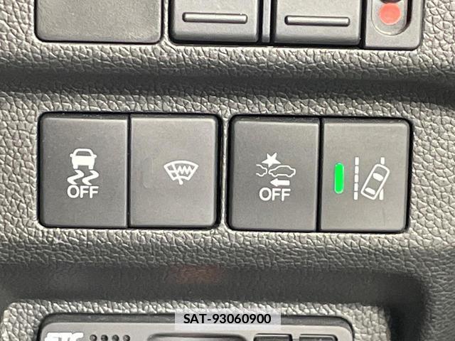 Honda FREED 2020-06 7801512-6