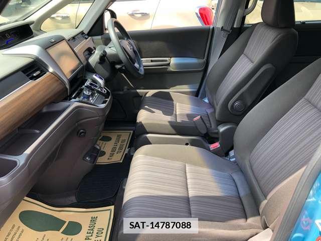 Honda FREED 2018-03 7806573-5