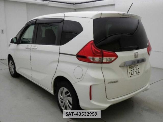 Honda FREED 2018-02 7807349-1
