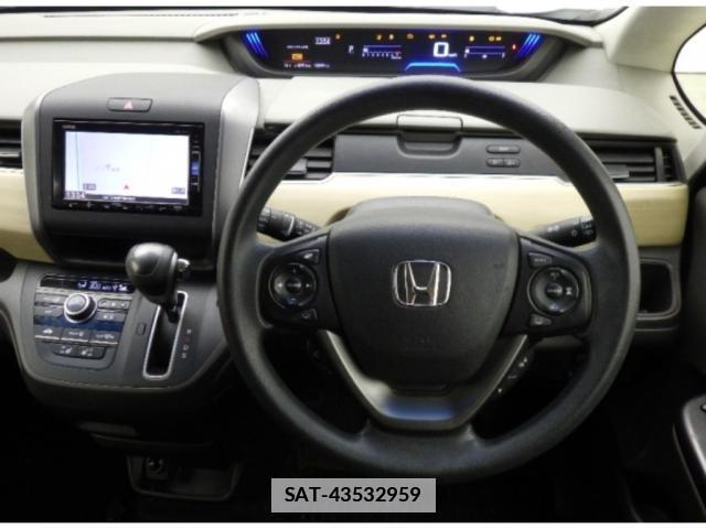 Honda FREED 2018-02 7807349-2