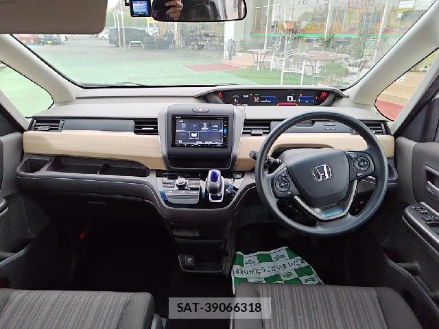 Honda FREED 2019-09 7809316-2