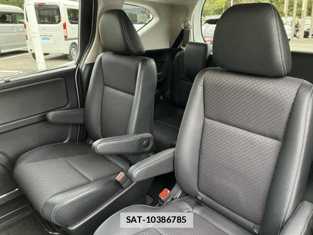 Honda FREED 2023-03 7810089-6