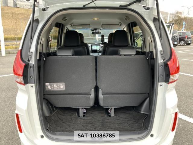 Honda FREED 2023-03 7810089-7