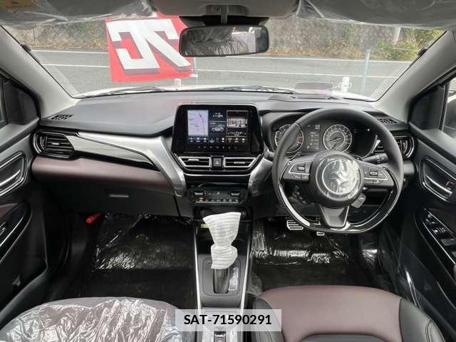 Suzuki Fronx 2025-05 7793663-2