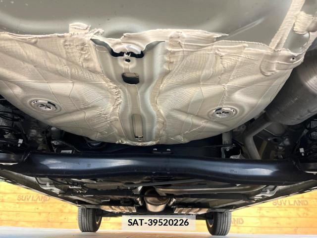 Suzuki Fronx 2024-11 7801307-17