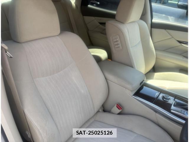 Nissan FUGA HYBRID 2017-03 7794049-5