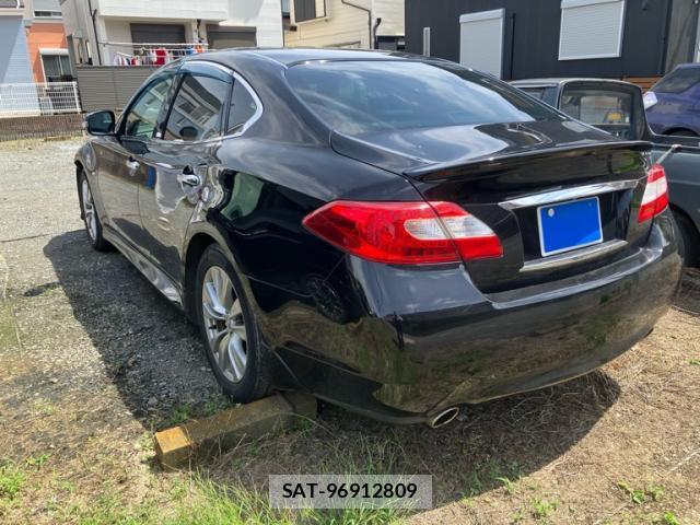Nissan FUGA HYBRID 2011-09 7799904-2
