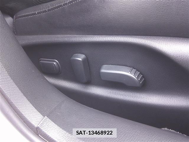 Nissan FUGA HYBRID 2015-02 7802935-14