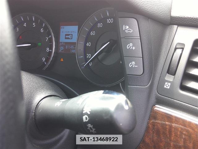 Nissan FUGA HYBRID 2015-02 7802935-17