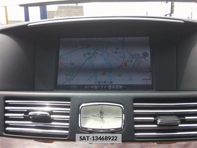 Nissan FUGA HYBRID 2015-02 7802935-19