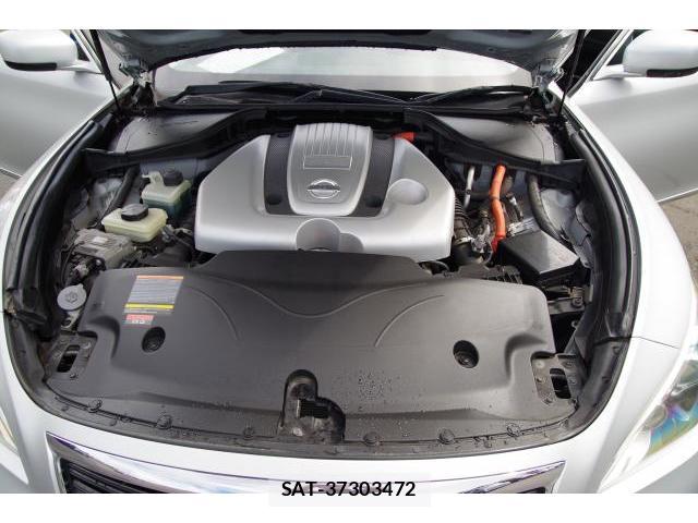 Nissan FUGA HYBRID 2011-08 7806421-12
