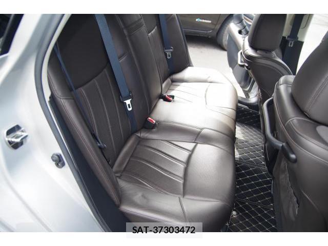 Nissan FUGA HYBRID 2011-08 7806421-19