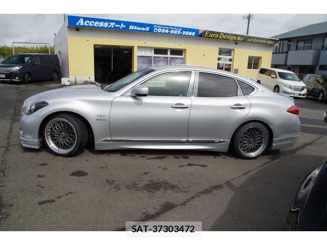 Nissan FUGA HYBRID 2011-08 7806421-4
