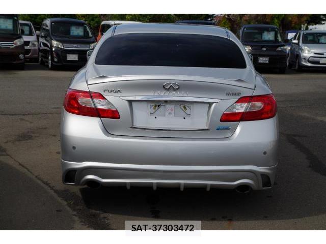 Nissan FUGA HYBRID 2011-08 7806421-5