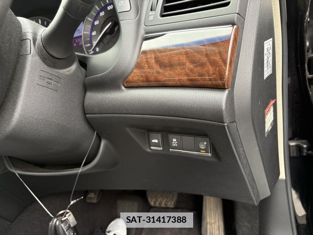 Nissan FUGA 2013-03 7794215-11
