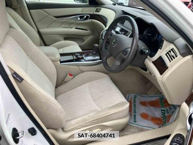Nissan FUGA 2013-05 7808239-5