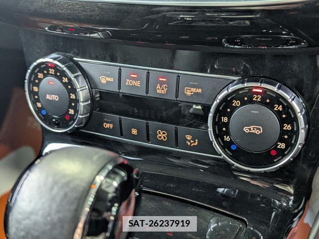 Mercedes Benz G-CLASS 2016-08 7795302-11