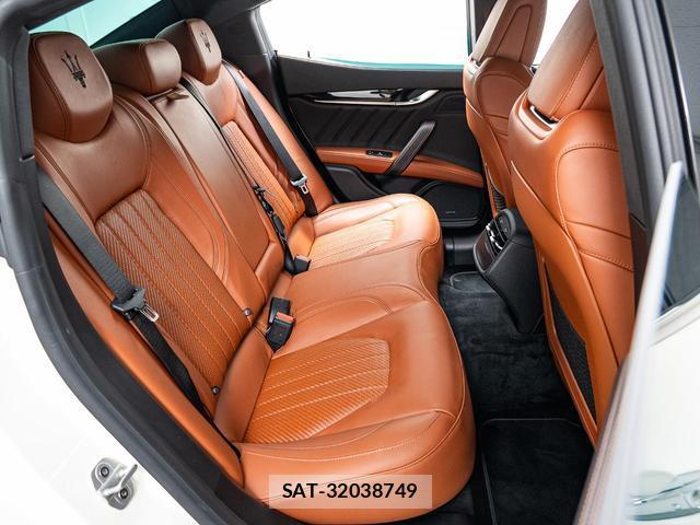 Maserati GHIBLI 2023-10 7806554-9