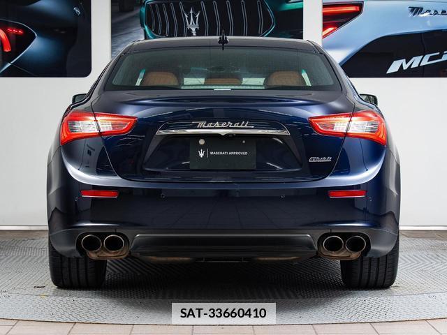 Maserati GHIBLI 2016-12 7806556-14