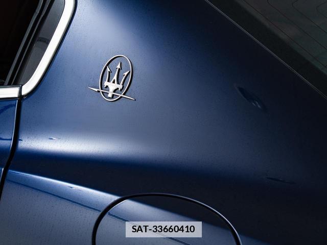 Maserati GHIBLI 2016-12 7806556-16