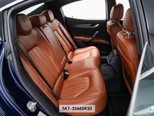 Maserati GHIBLI 2016-12 7806556-6