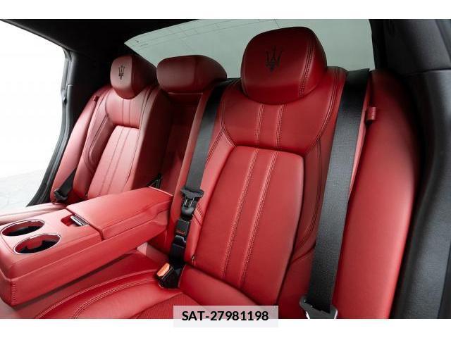 Maserati GHIBLI 2019-06 7807057-14