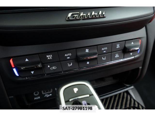 Maserati GHIBLI 2019-06 7807057-19