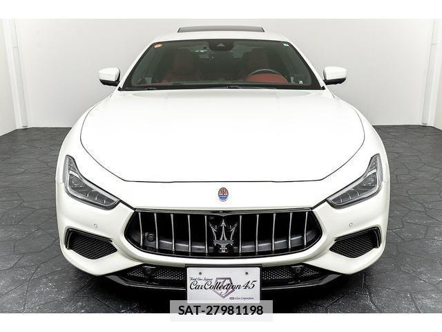 Maserati GHIBLI 2019-06 7807057-5