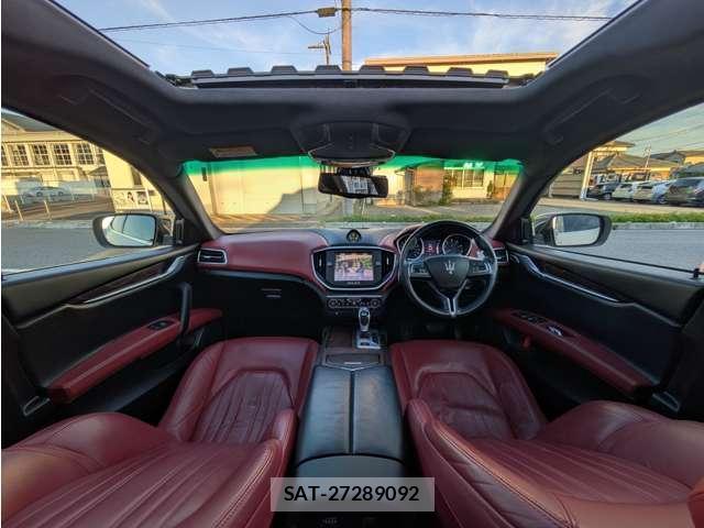 Maserati GHIBLI 2014-10 7807107-3