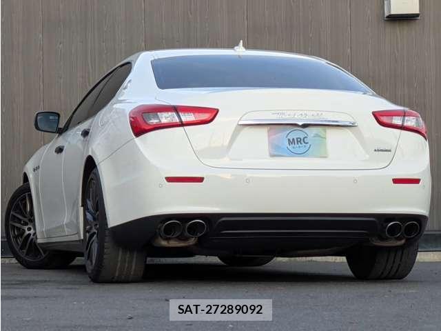Maserati GHIBLI 2014-10 7807107-5