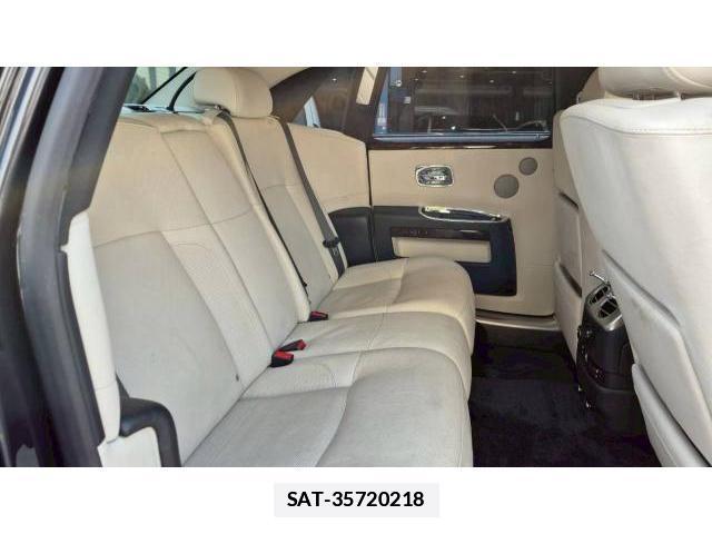 ROLLS-ROYCE GHOST 2011-09 7804046-13