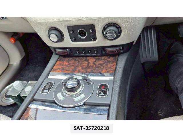 ROLLS-ROYCE GHOST 2011-09 7804046-15