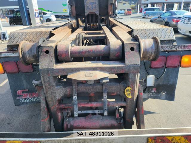 Isuzu GIGA 2005-08 7798003-17