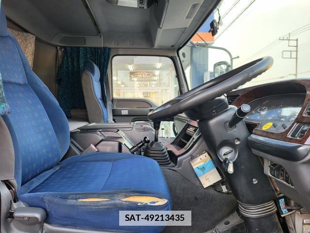 Isuzu GIGA 2010-06 7798017-2