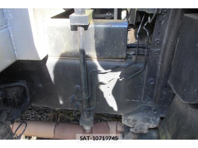 Isuzu GIGA 1998-12 7798405-11