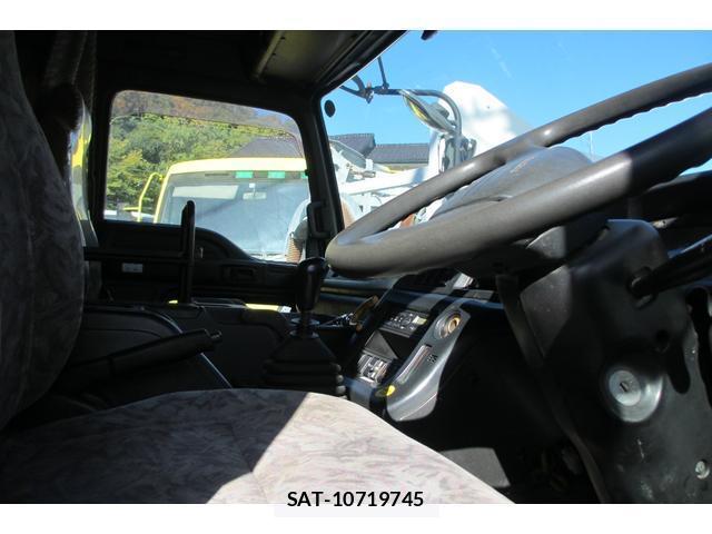 Isuzu GIGA 1998-12 7798405-7