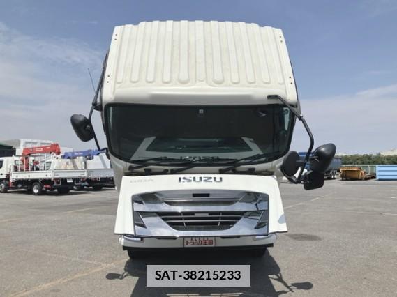 Isuzu GIGA 2019 7808137-4