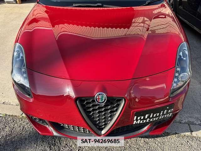 ALFA ROMEO GIULIETTA 2017-03 7797160-15