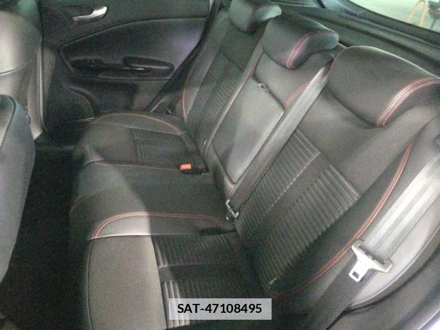 ALFA ROMEO GIULIETTA 2013-02 7801422-3