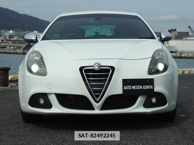 ALFA ROMEO GIULIETTA 2013-02 7805044-17