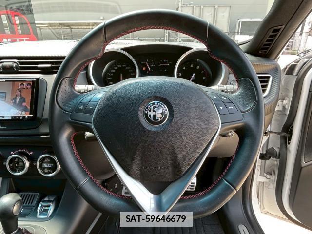 ALFA ROMEO GIULIETTA 2019-02 7805691-16